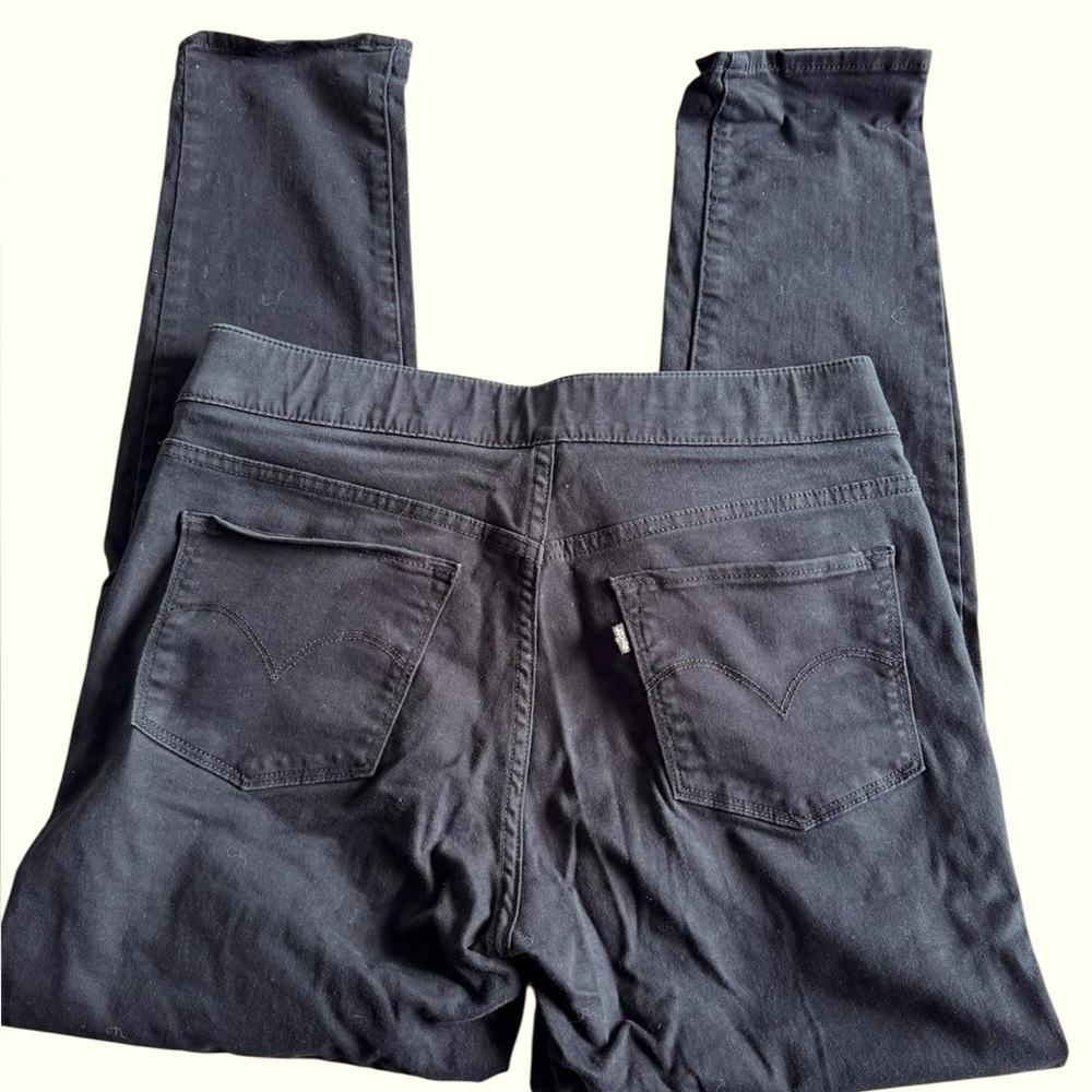 Levi's Women's Black Jeans EUC